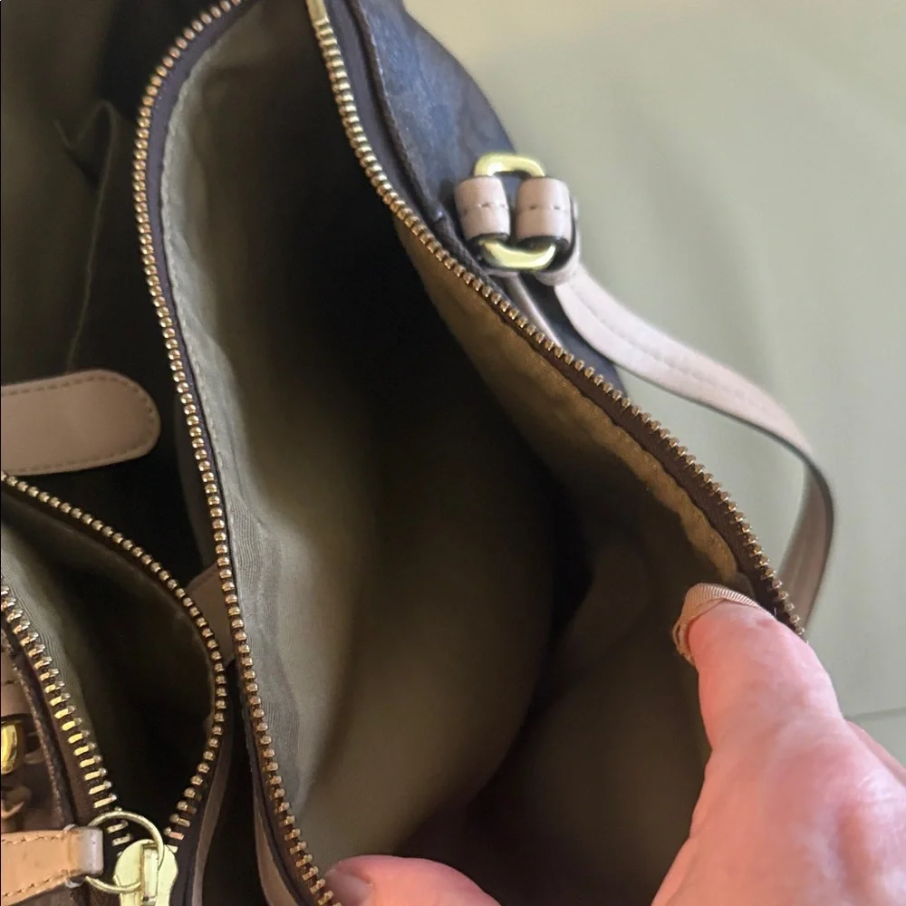 Coach Brown and Tan Shoulder Bag - Picture 8 of 9